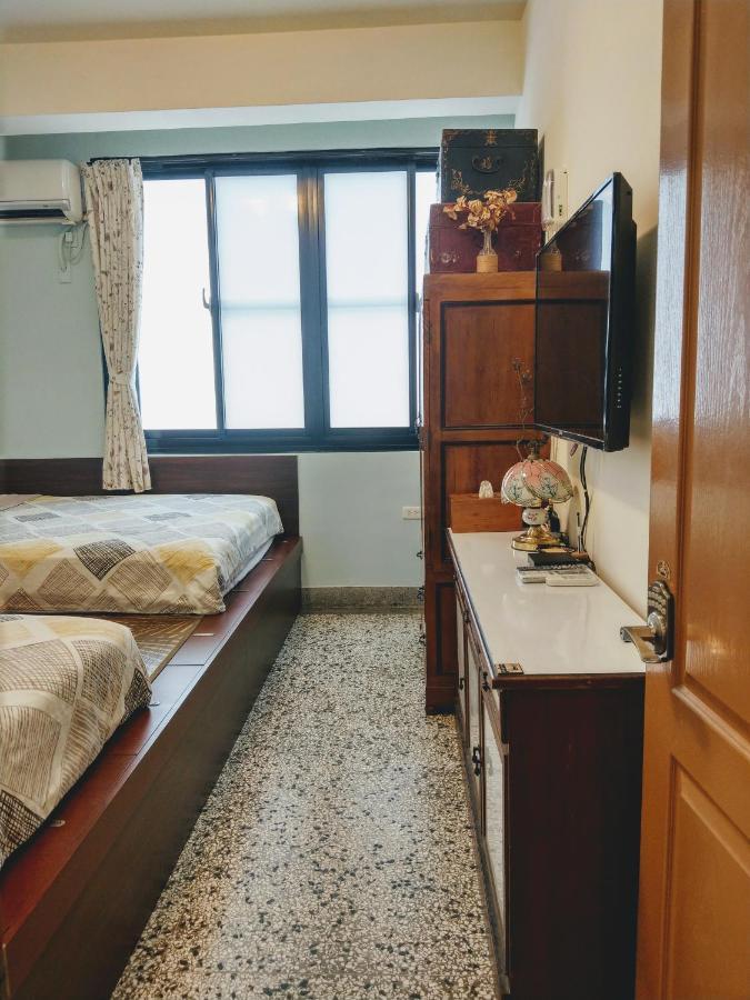 赤嵌厝child Come Home-依人數床位數計價開放房型 Ταϊνάν Εξωτερικό φωτογραφία